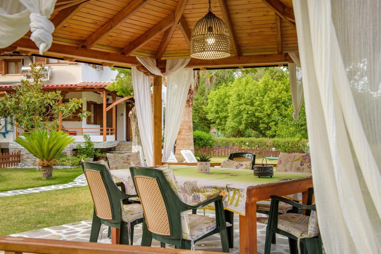 Villa Palmera Ierissos Exterior foto