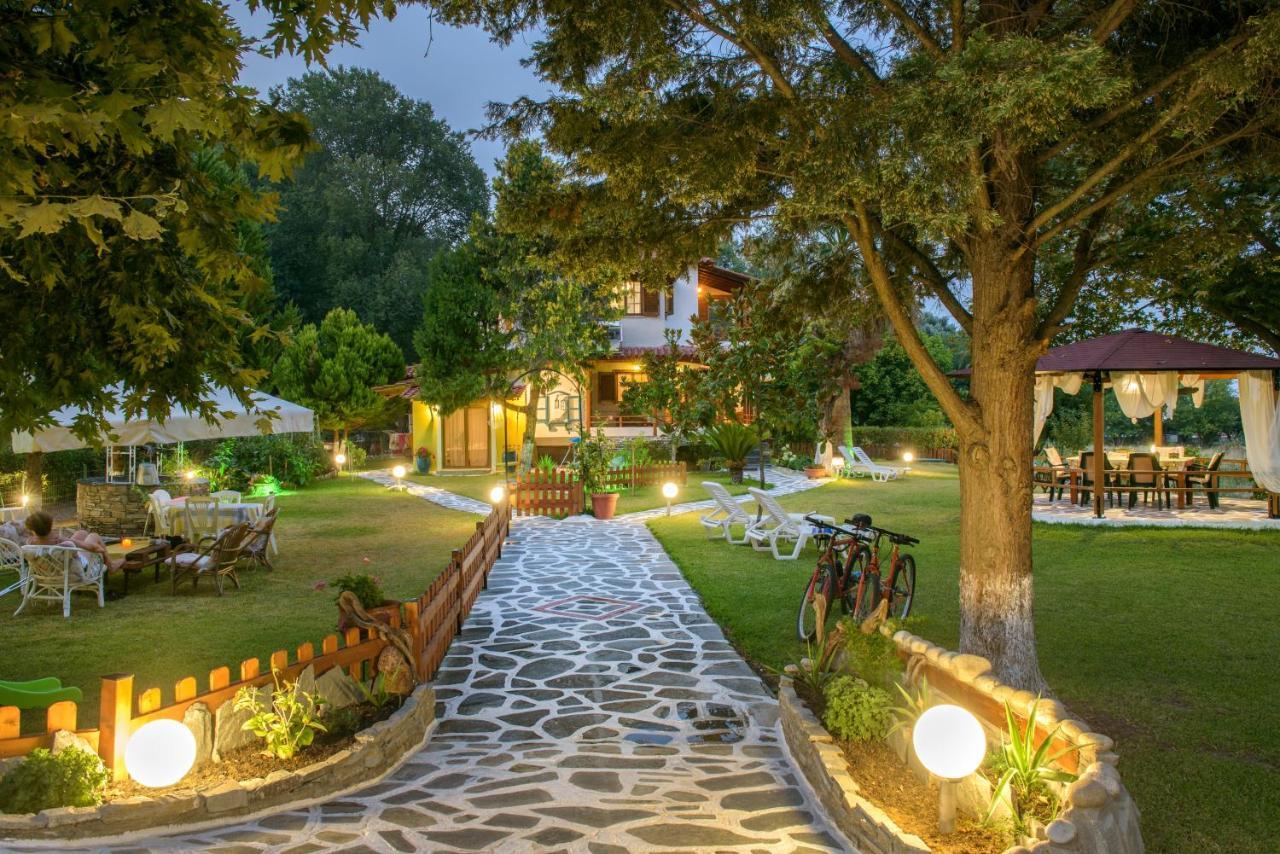 Villa Palmera Ierissos Exterior foto